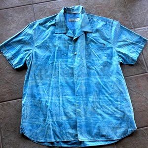 Tommy Bahama XL button down shirt